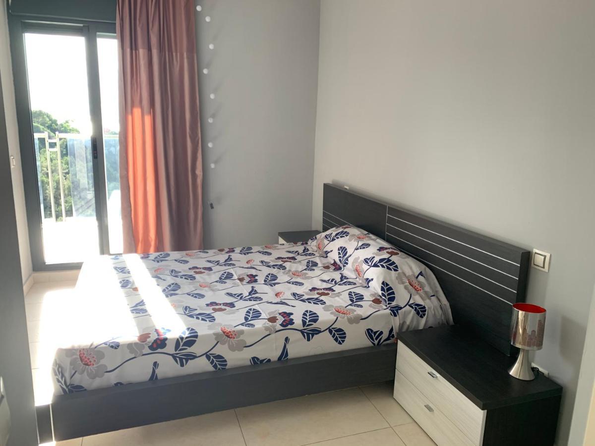 Apartamento Con Buena Ubicacion بينايدورم المظهر الخارجي الصورة