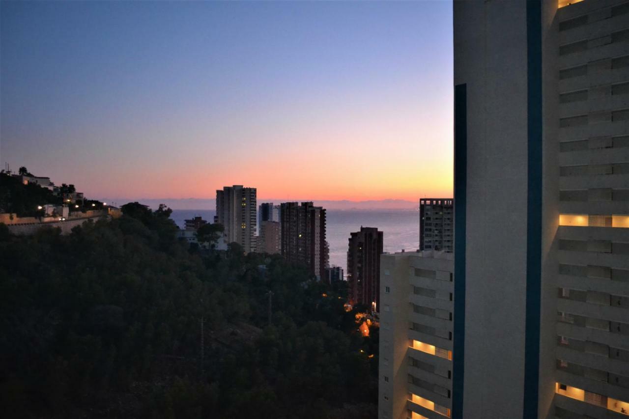 Apartamento Con Buena Ubicacion بينايدورم المظهر الخارجي الصورة